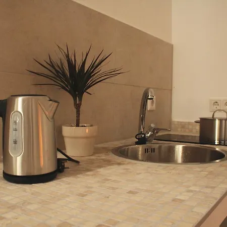 Отель Home2be Вупперталь